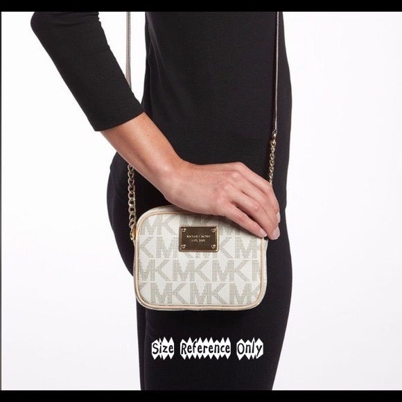 Michael Kors Crossbody Purse - Picture 7 of 7